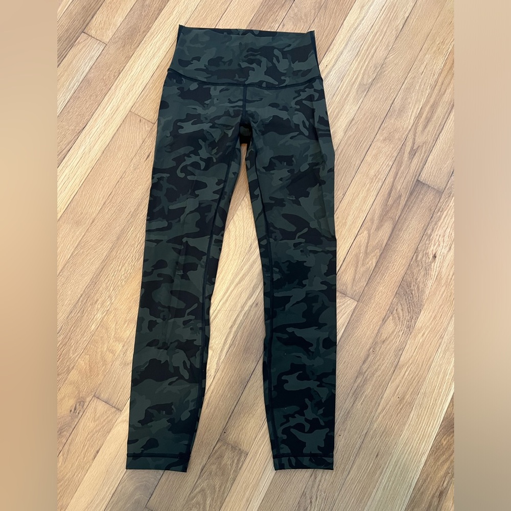 Lululemon leggings LIKE NEW